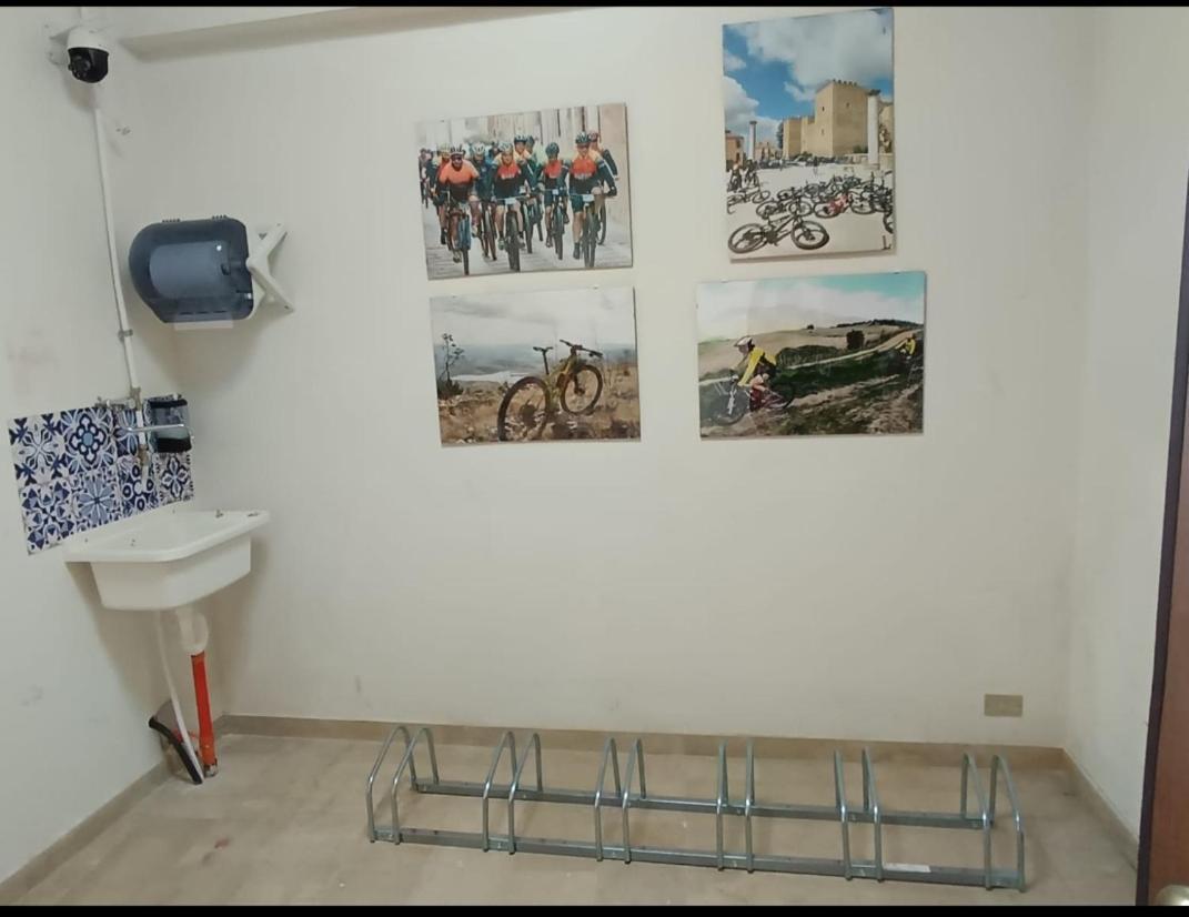D&P Suites 1 Salemi المظهر الخارجي الصورة